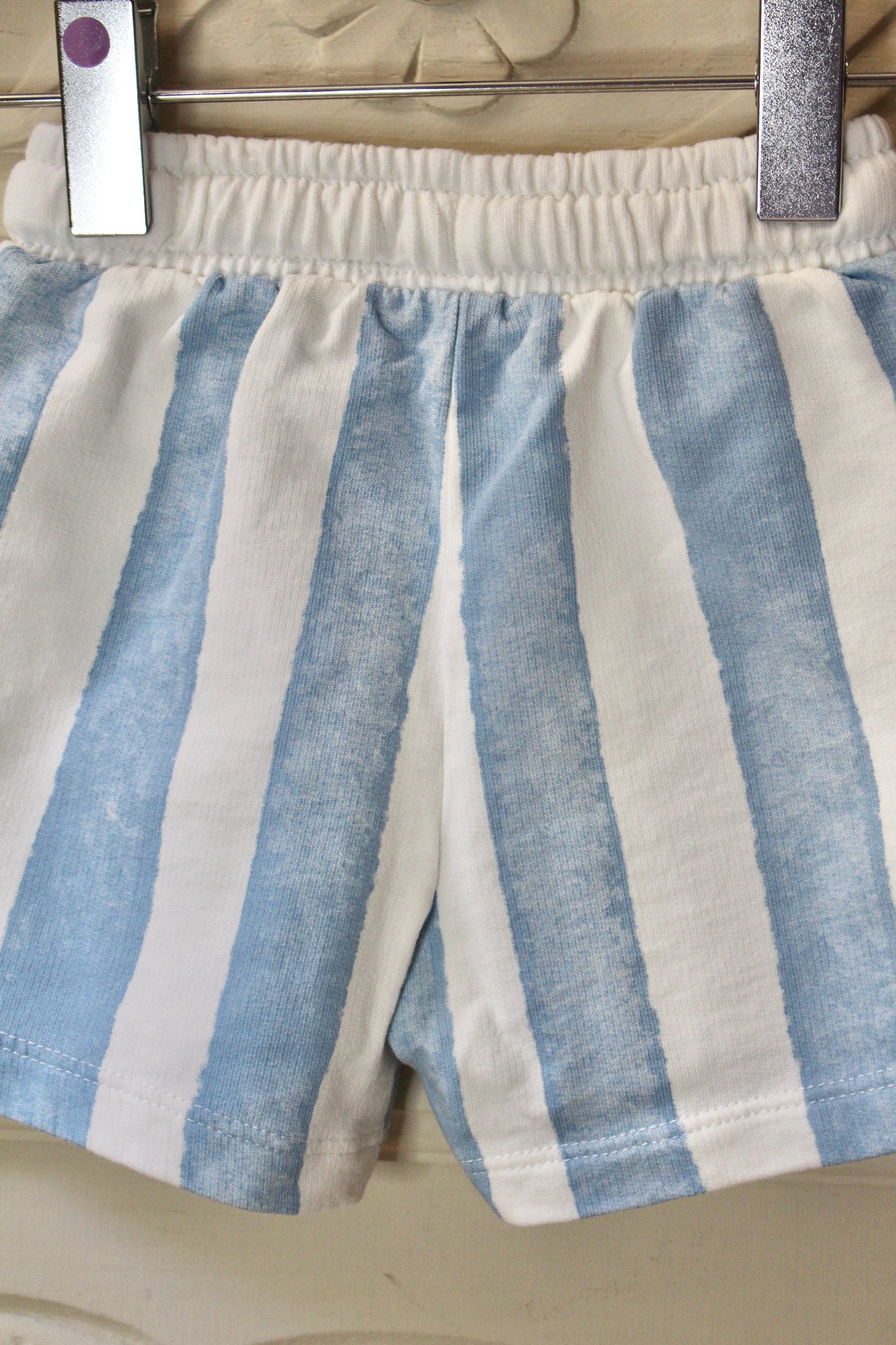 Short Stripes