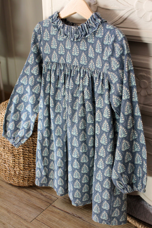 Robe Nine