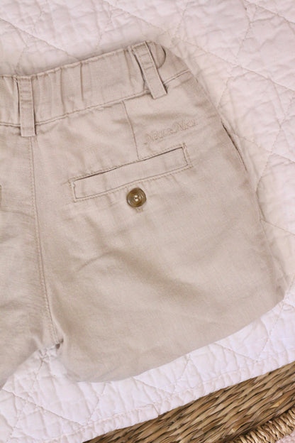 Short Étienne